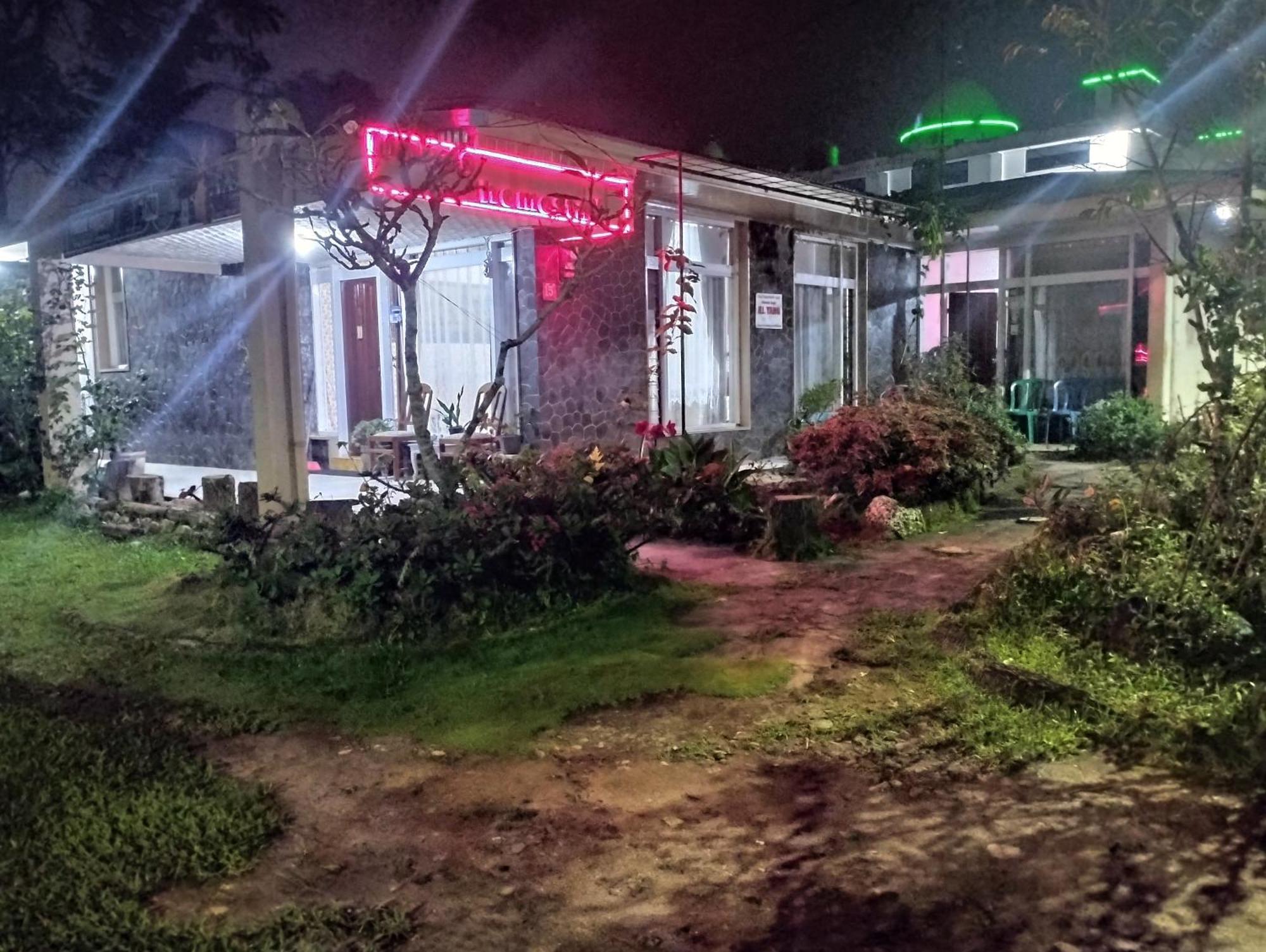 Mando Homestay III Bukittinggi Kültér fotó