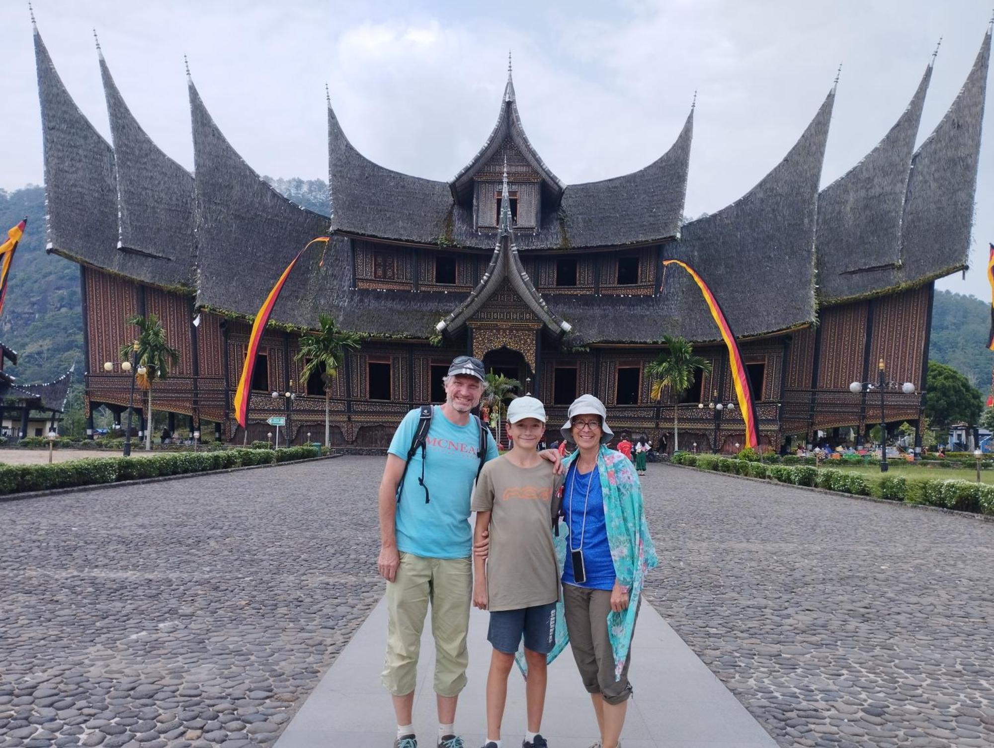 Mando Homestay III Bukittinggi Kültér fotó
